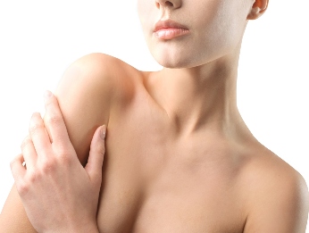 For at rydde din hud, anbefales det at bruge Skincell Pro